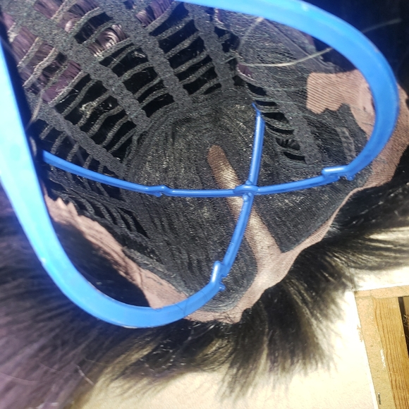 Lace wig - Picture 6 of 6